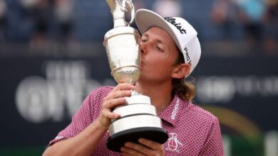 Smith four shots to win British Open